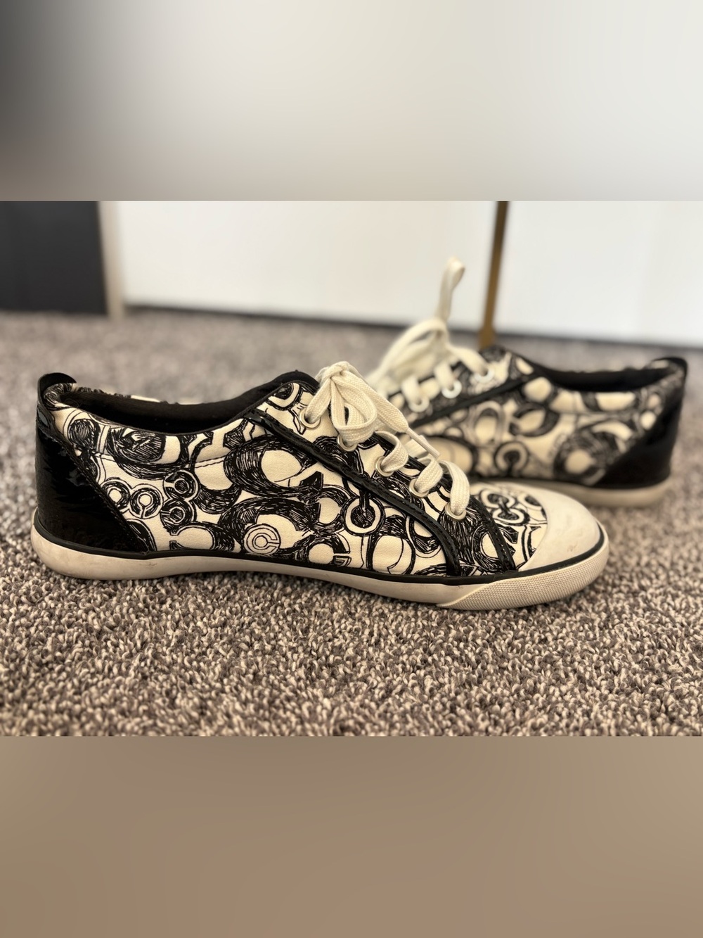 Coach Barrett signature Canvas Logo Print Low Top Sneakers - Picture 10 of 10